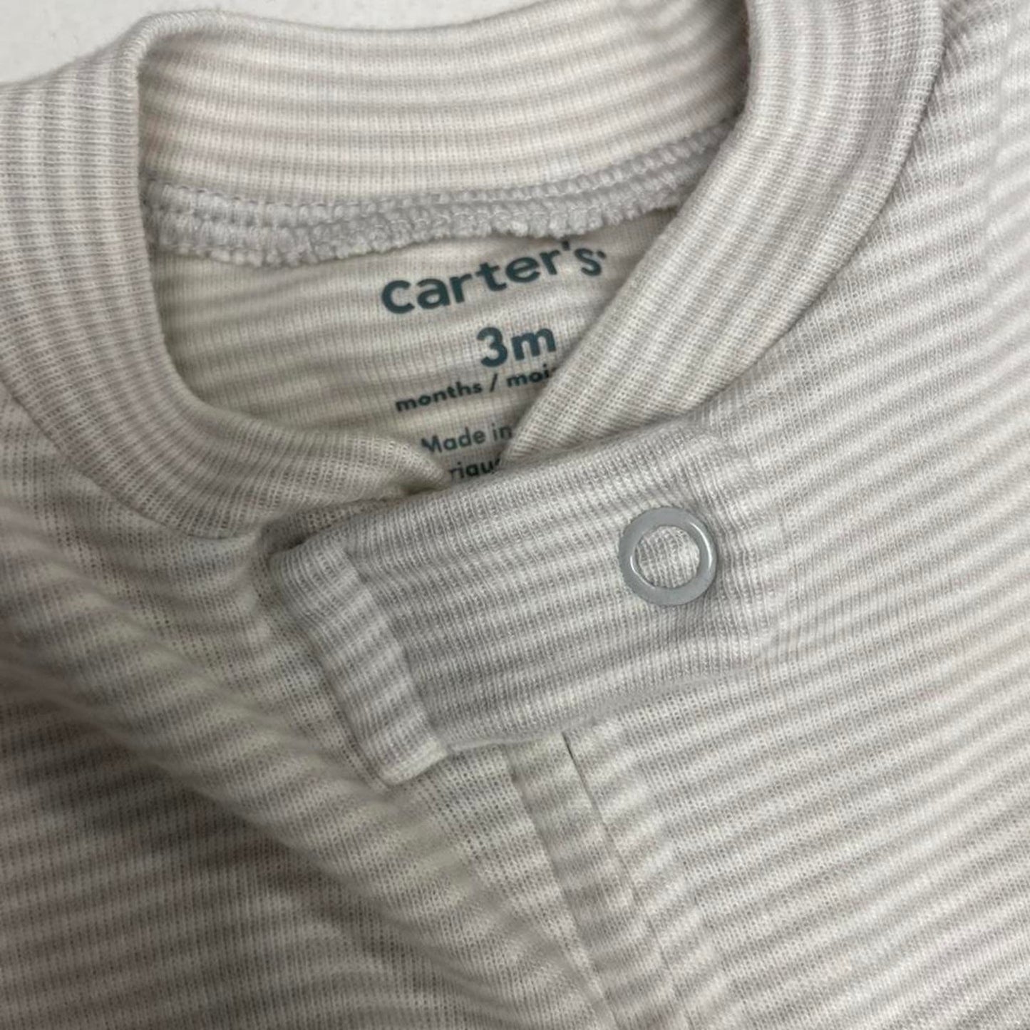 2 carters grey white