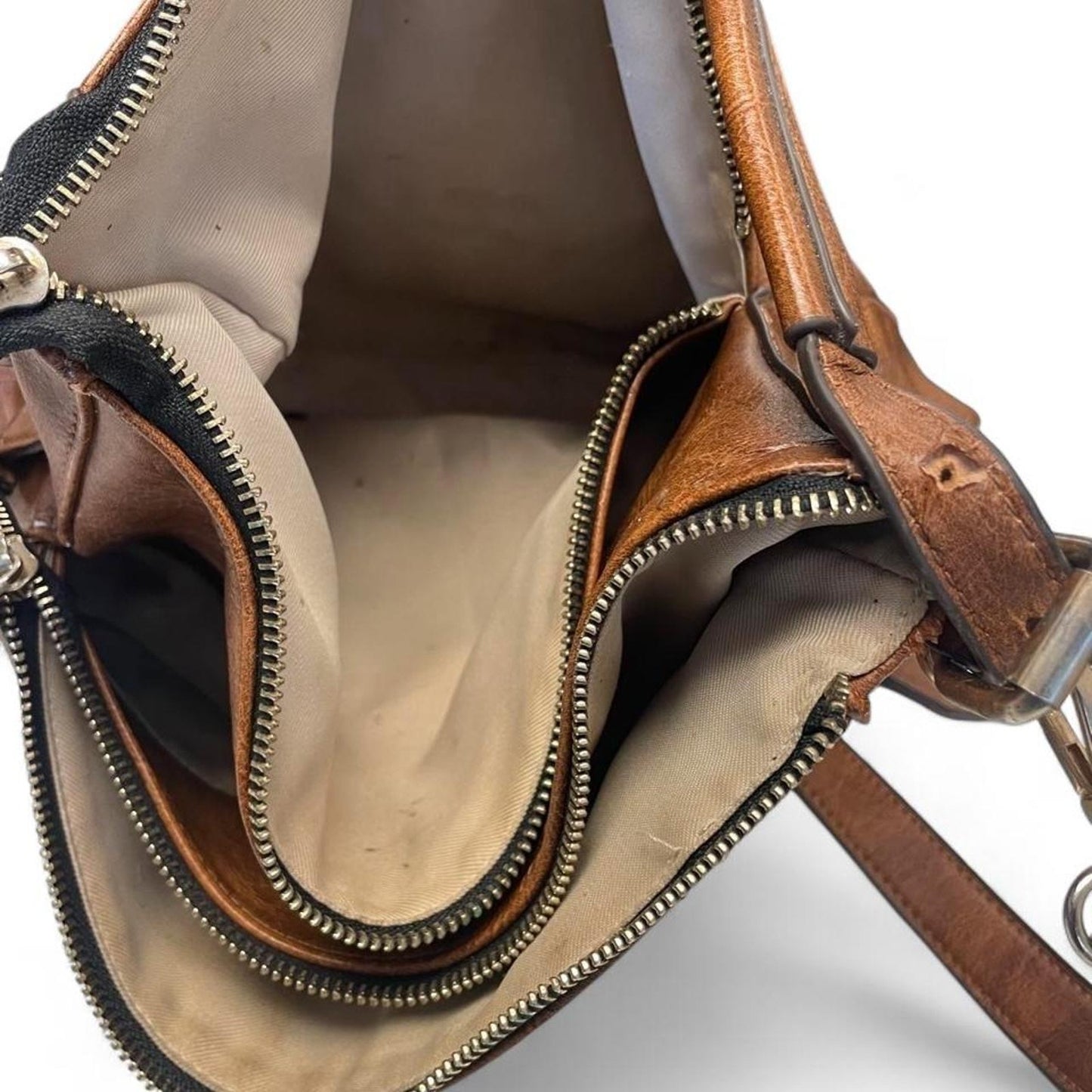 Love hat brown leather shoulder