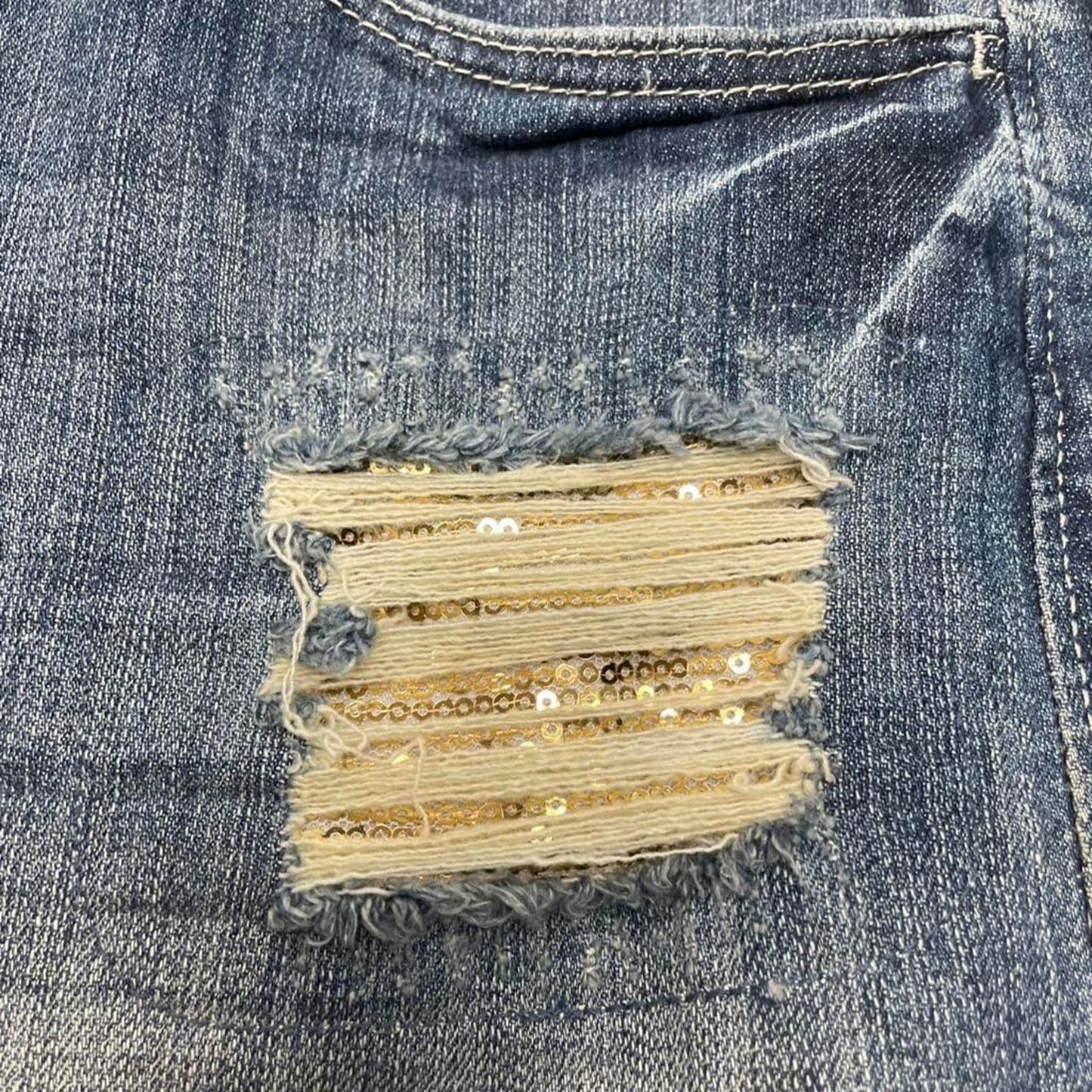 Elle blue denim mini skirt