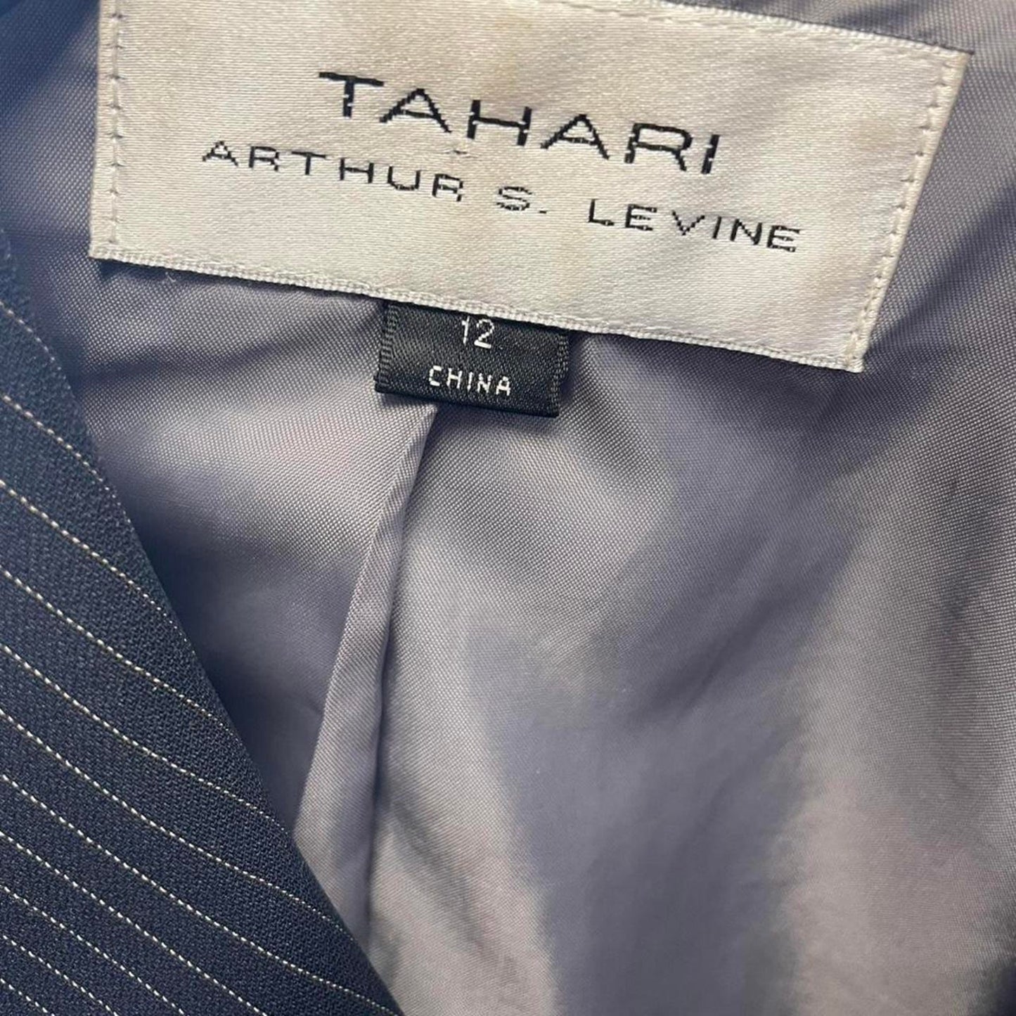Tahari arthur s levine black