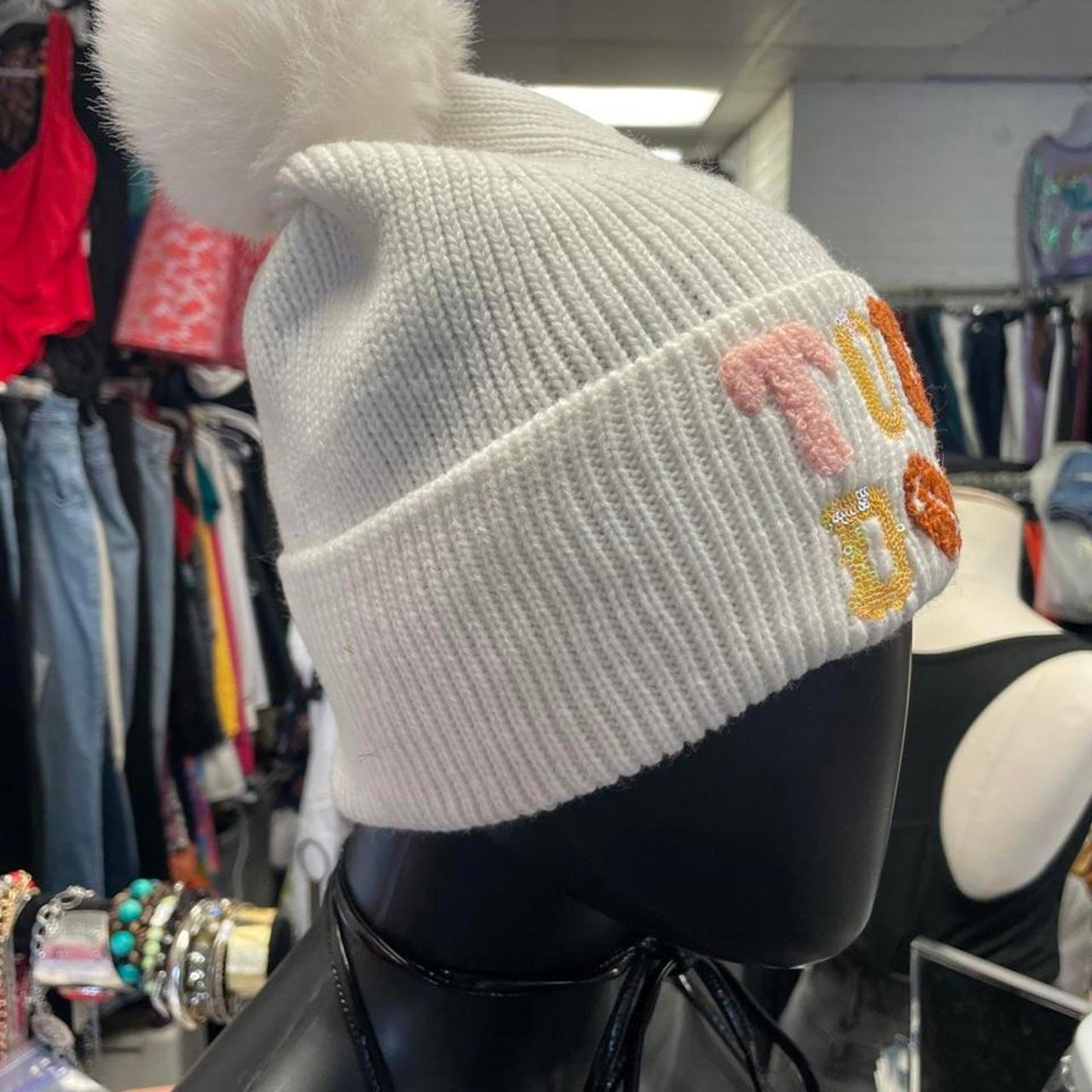 Touchdown multicoloured beanie with pom