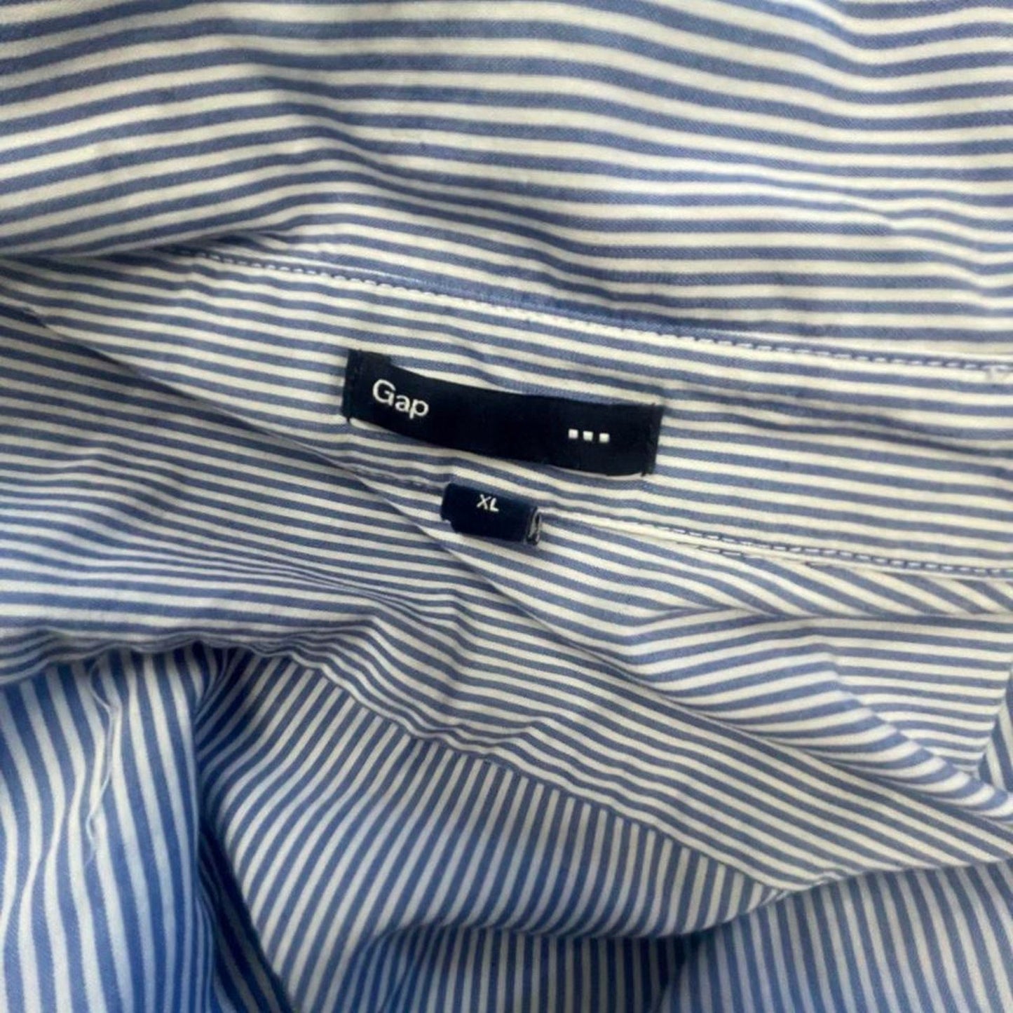 Gap blue and white striped