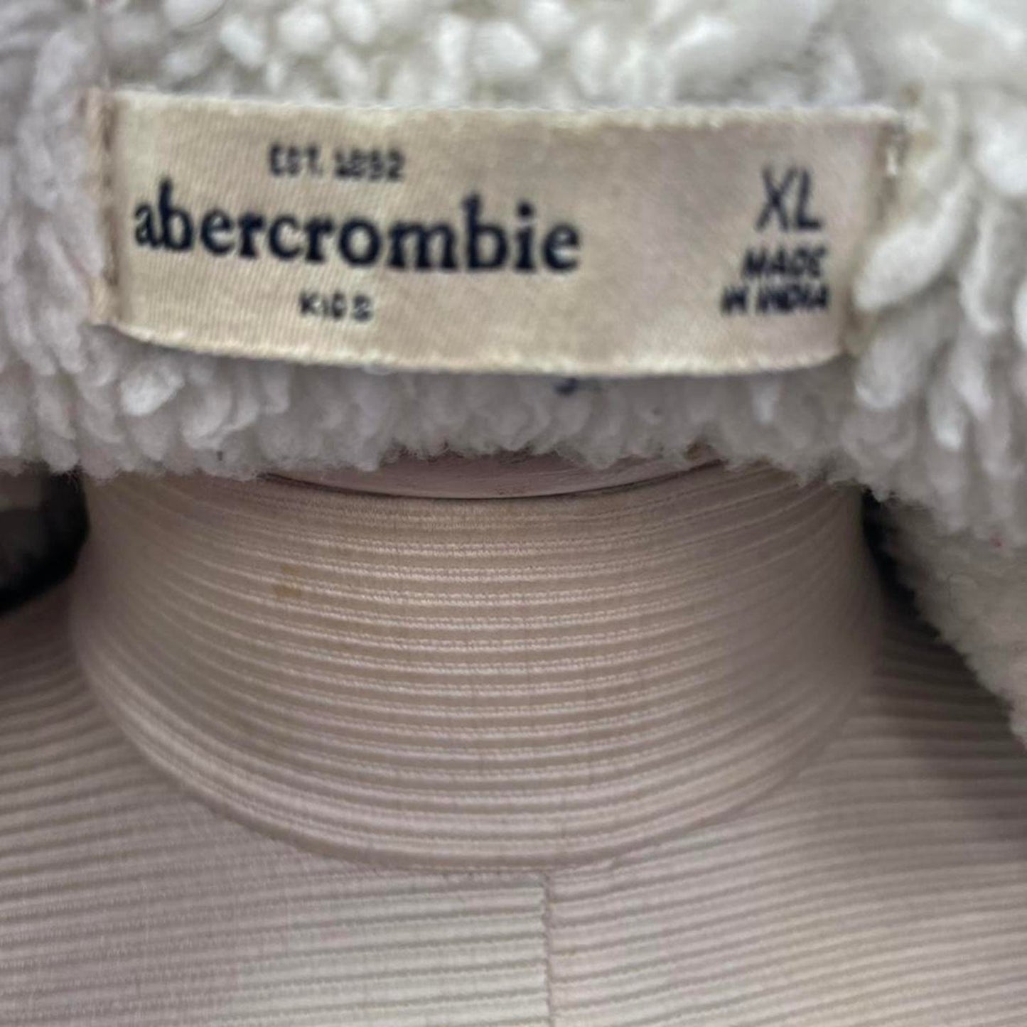 Abercrombie fitch khaki green
