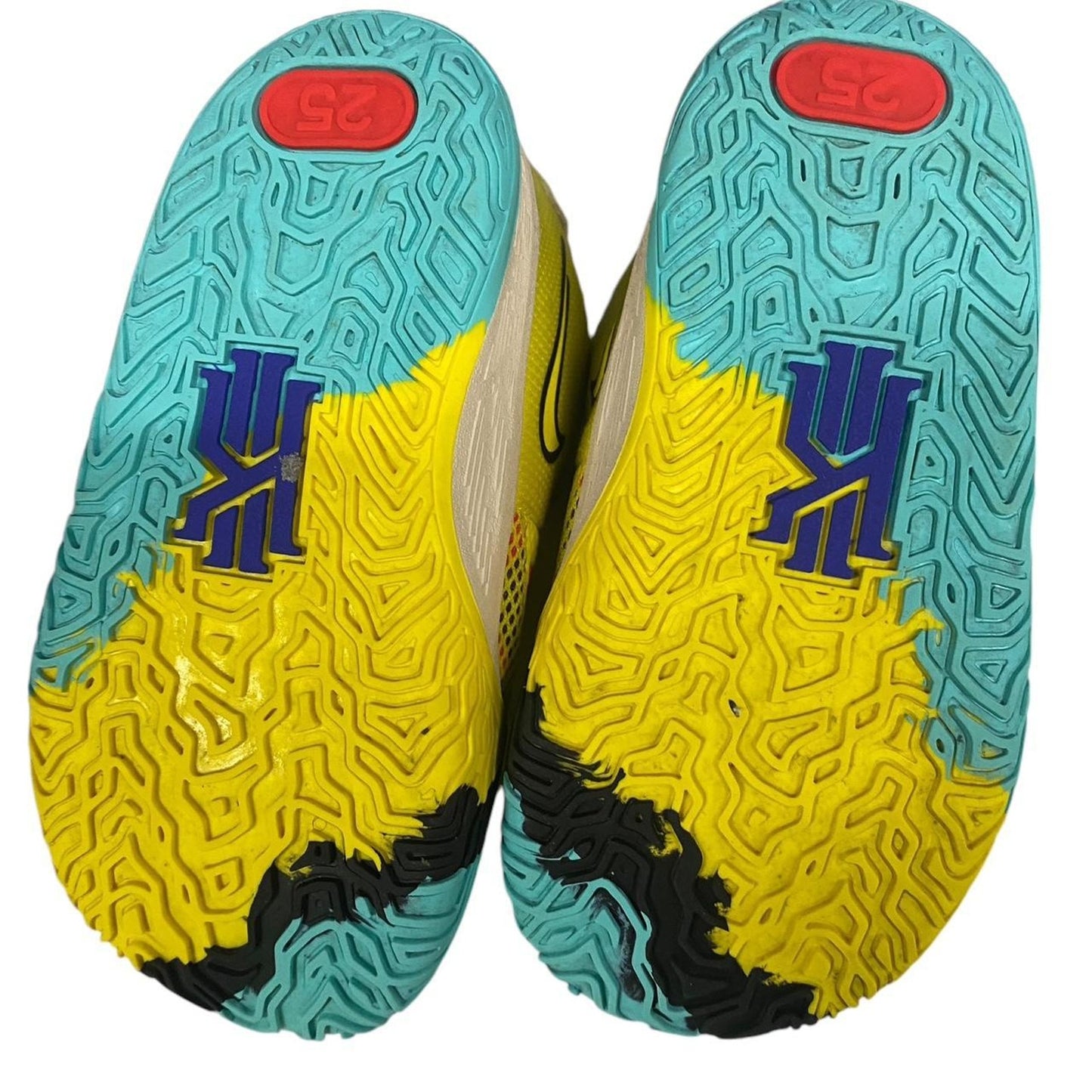 Baby boy size 8c yellow