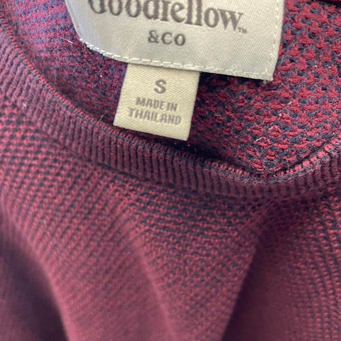Goodfellow co burgundy sweater