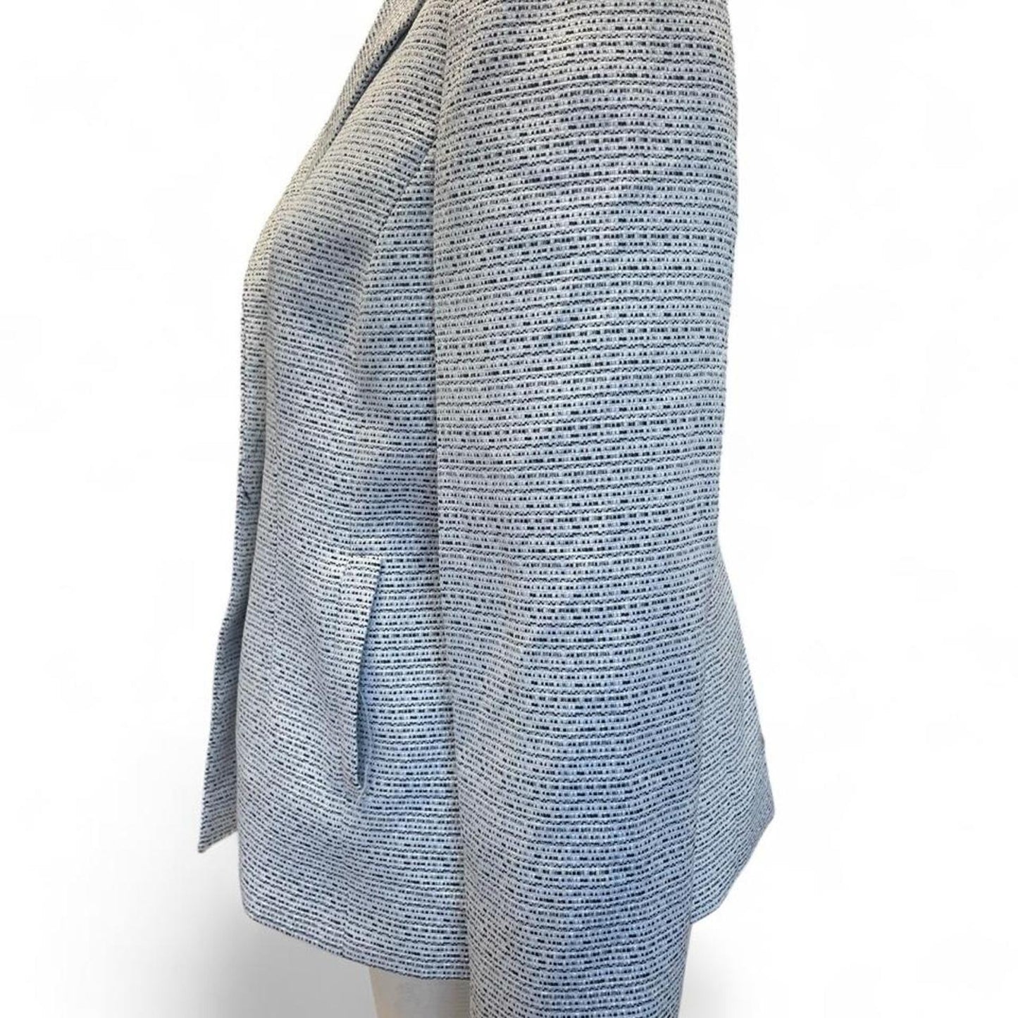 Kasper blue white blazer