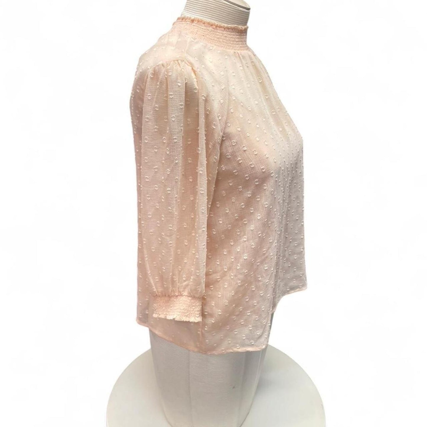 Fig pink blouse with ruffle