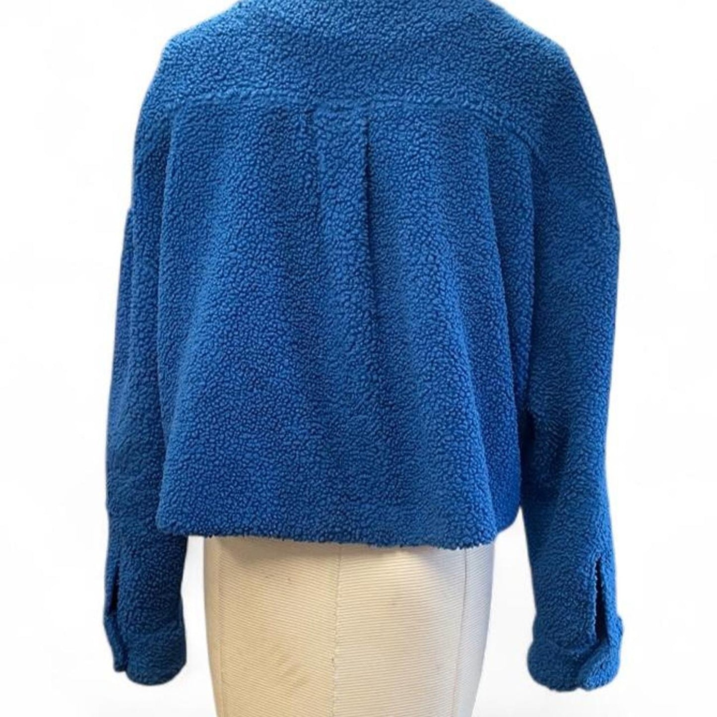 Blue sherpa jacket with pockets