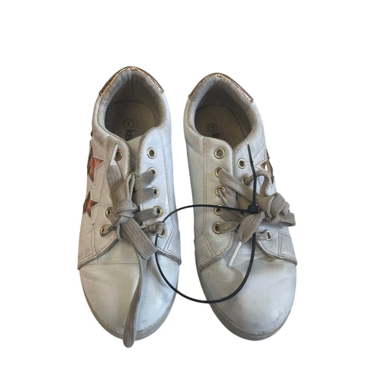 Kids sneakers