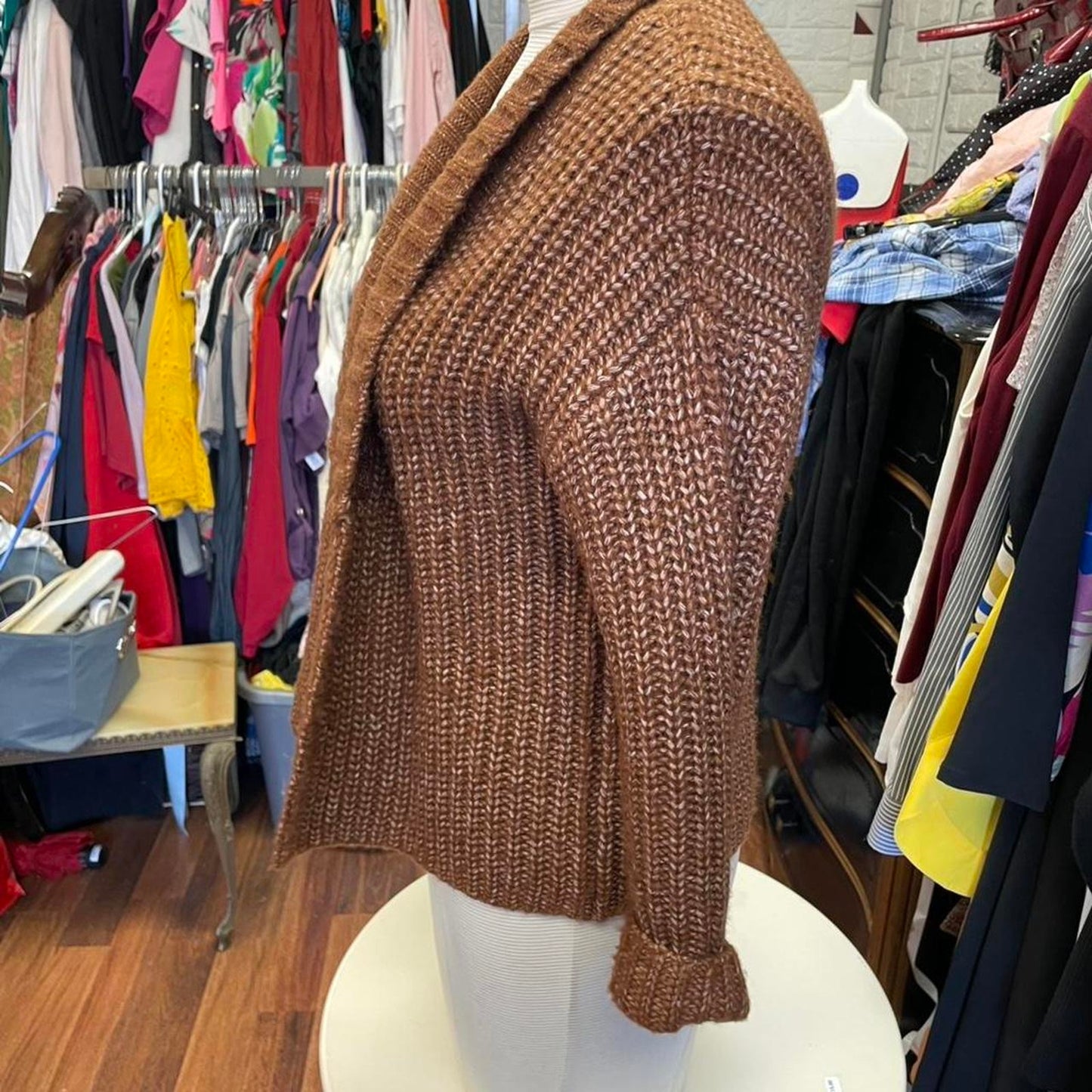 Brown knit cardigan with pockets