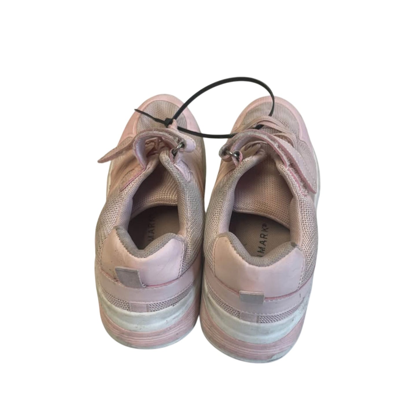 Kids sneakers pink