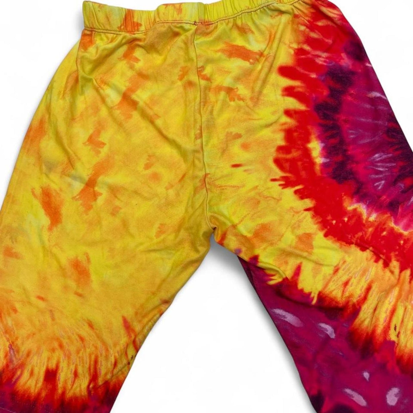 Ven amour tie dye shorts