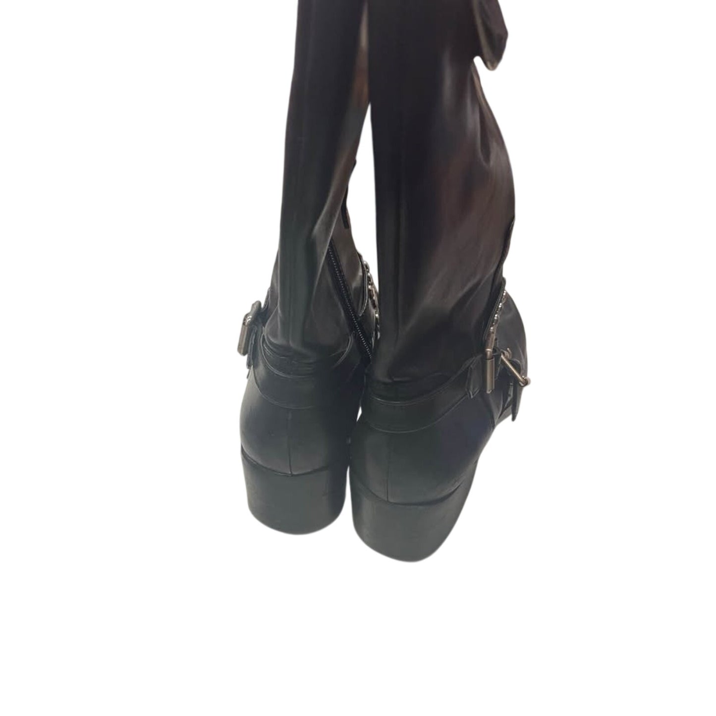 Black boot size 8