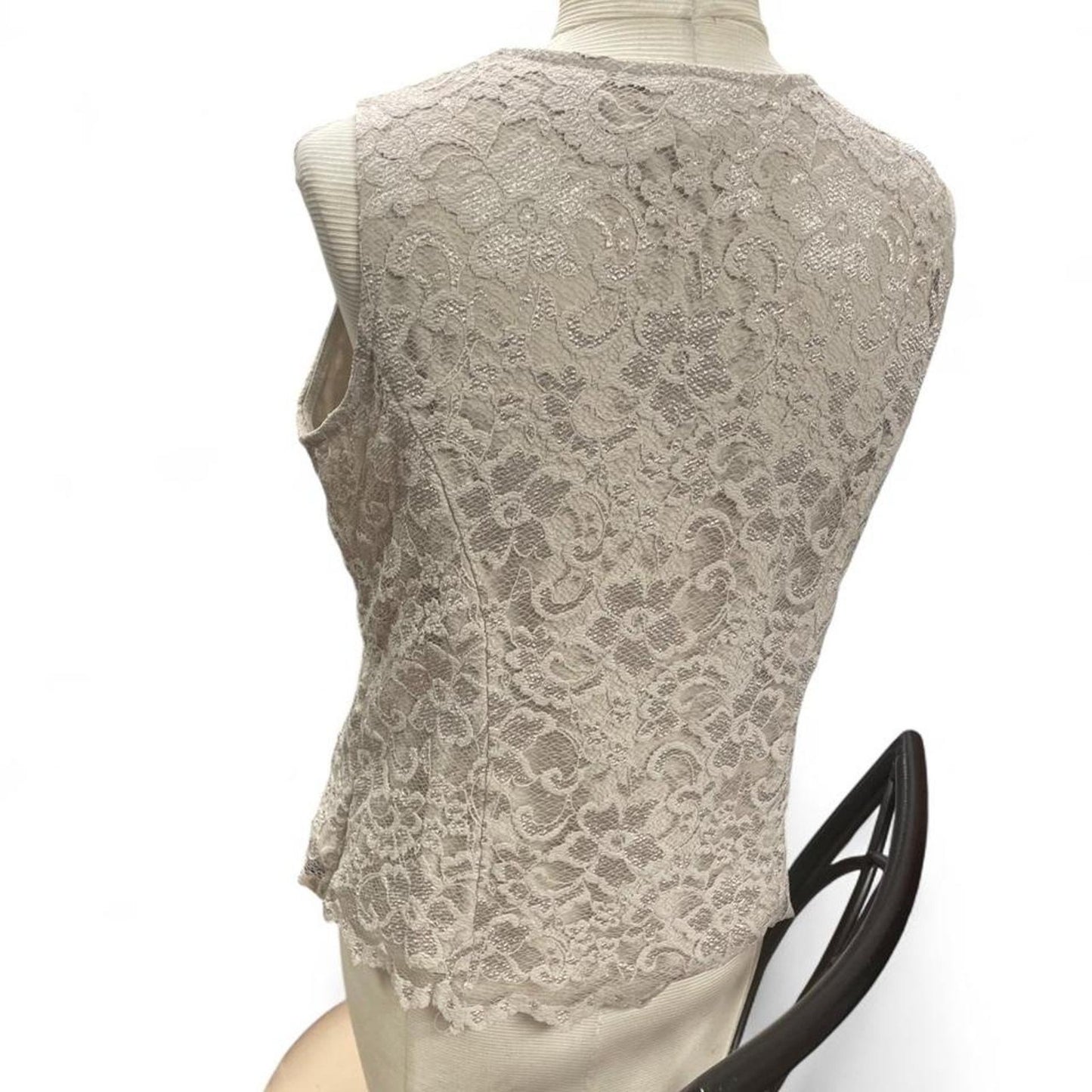 Cream lace set
