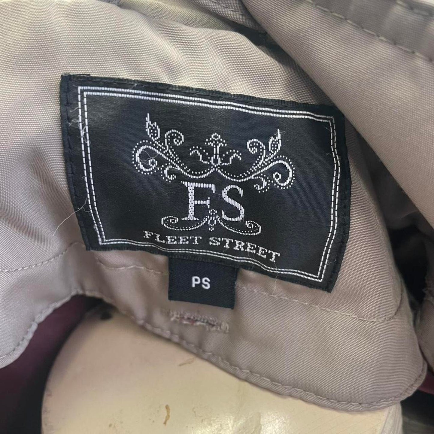 Fleet street burgundy raincoat with