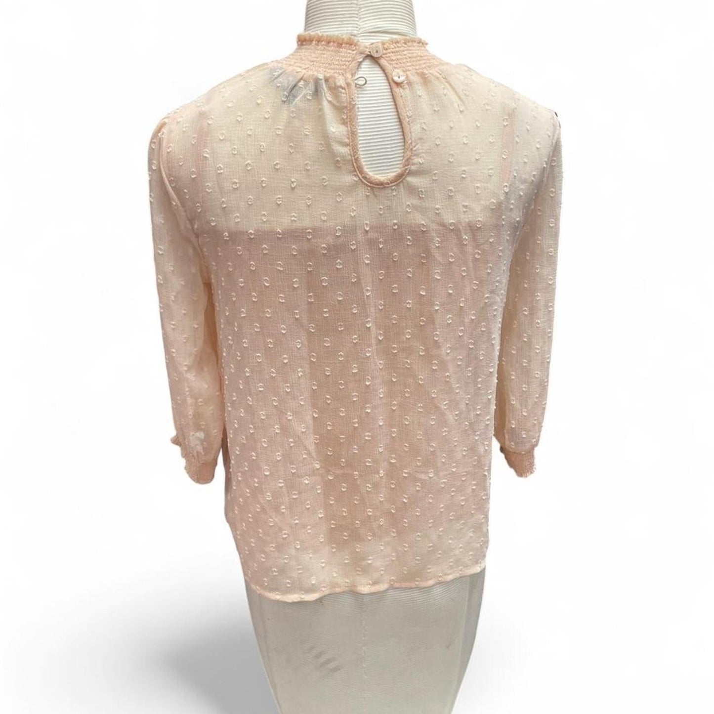 Fig pink blouse with ruffle