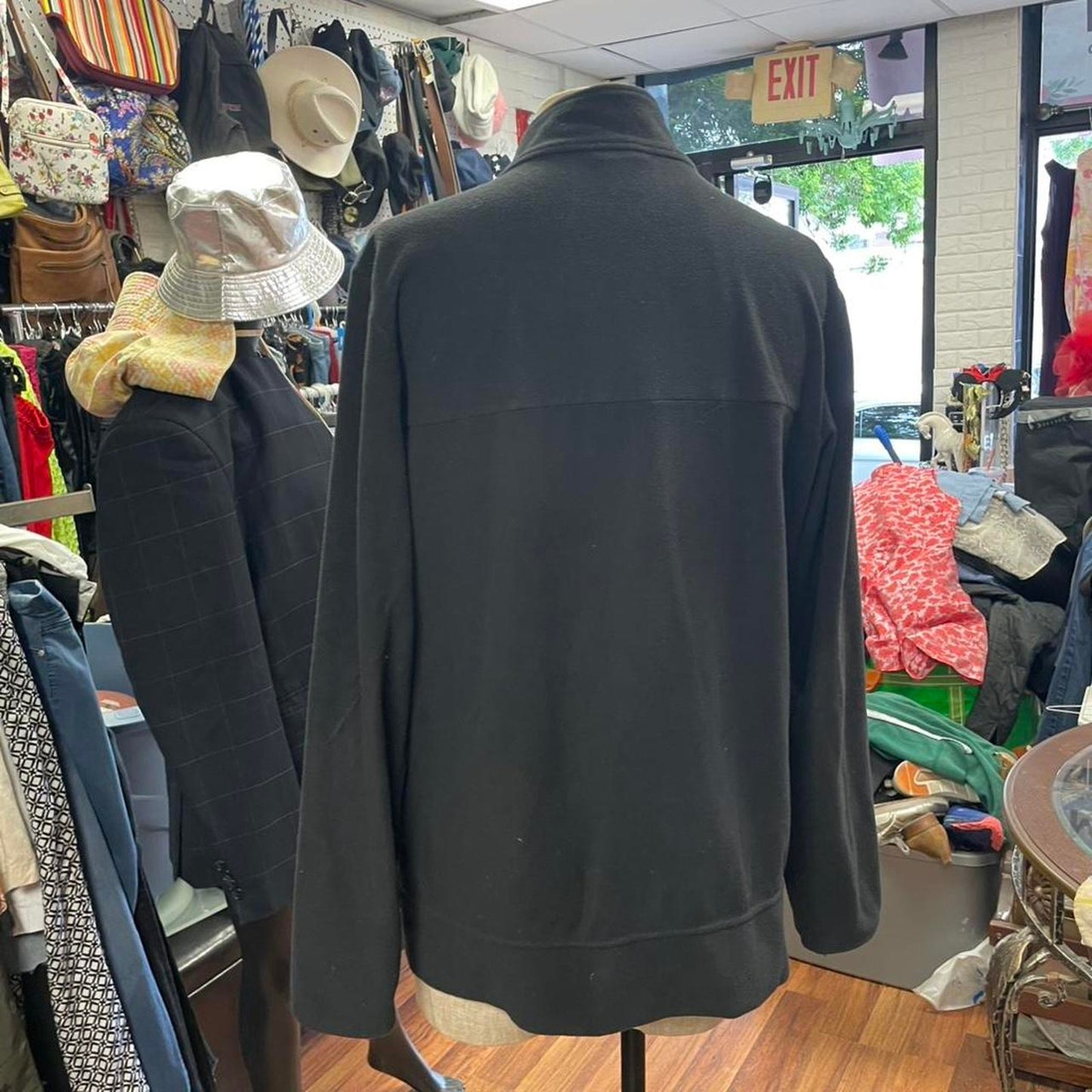 The north face black fleece