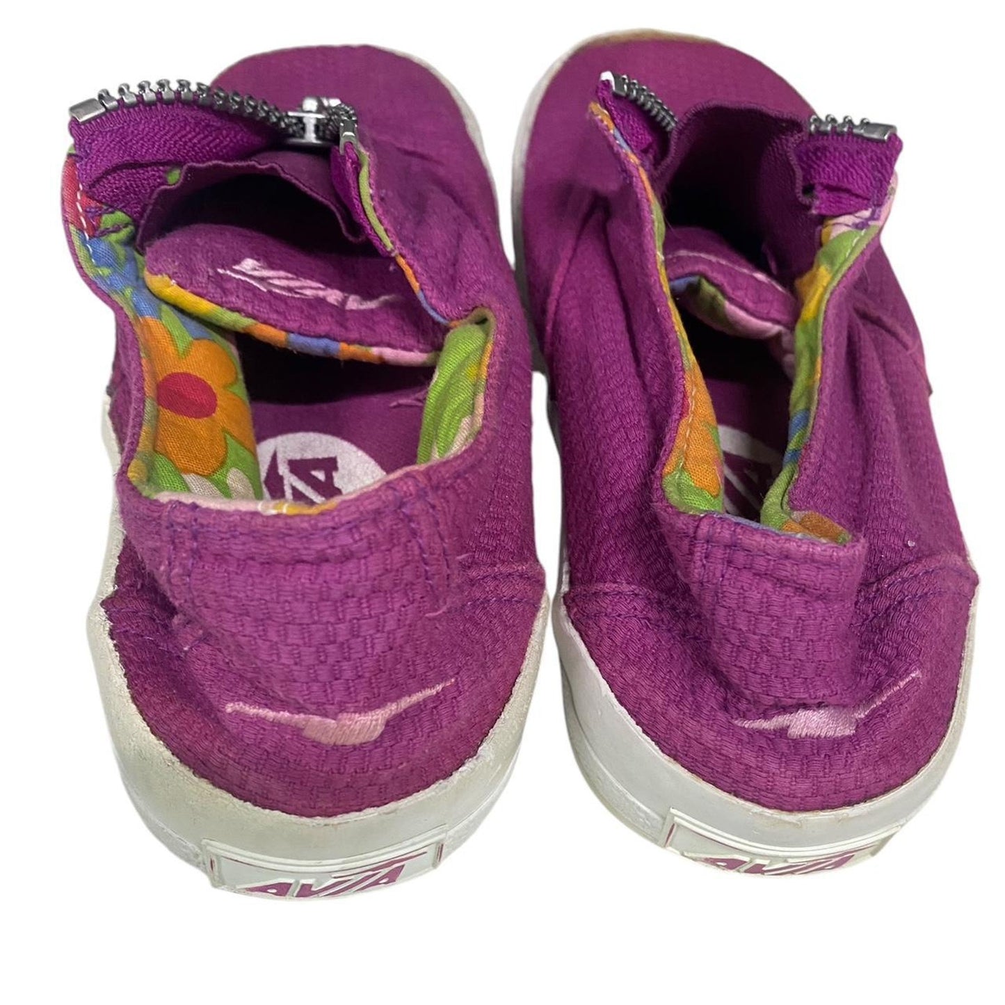 Kids purple canvas zip up sneakers