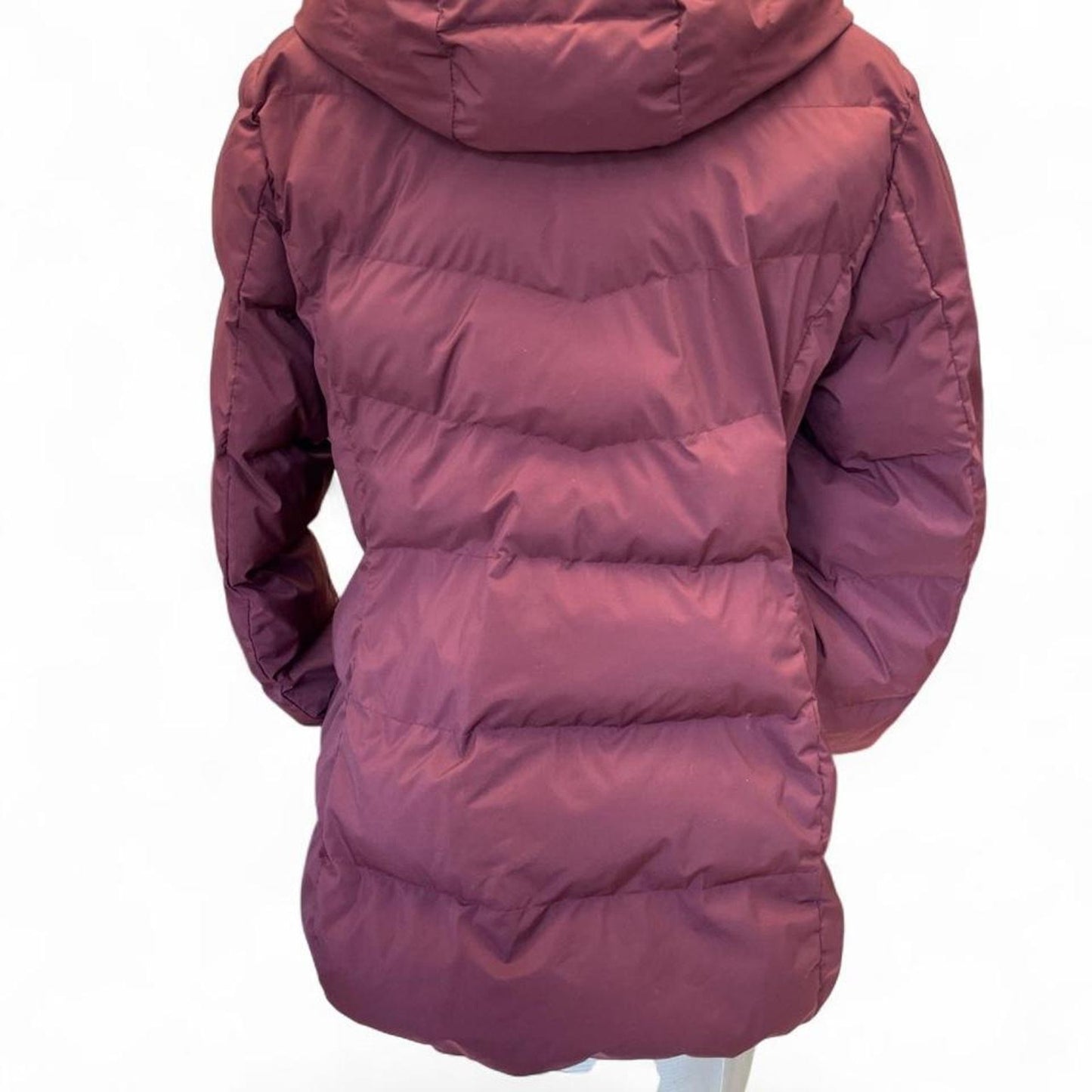Burgundy puffer jacket with hood