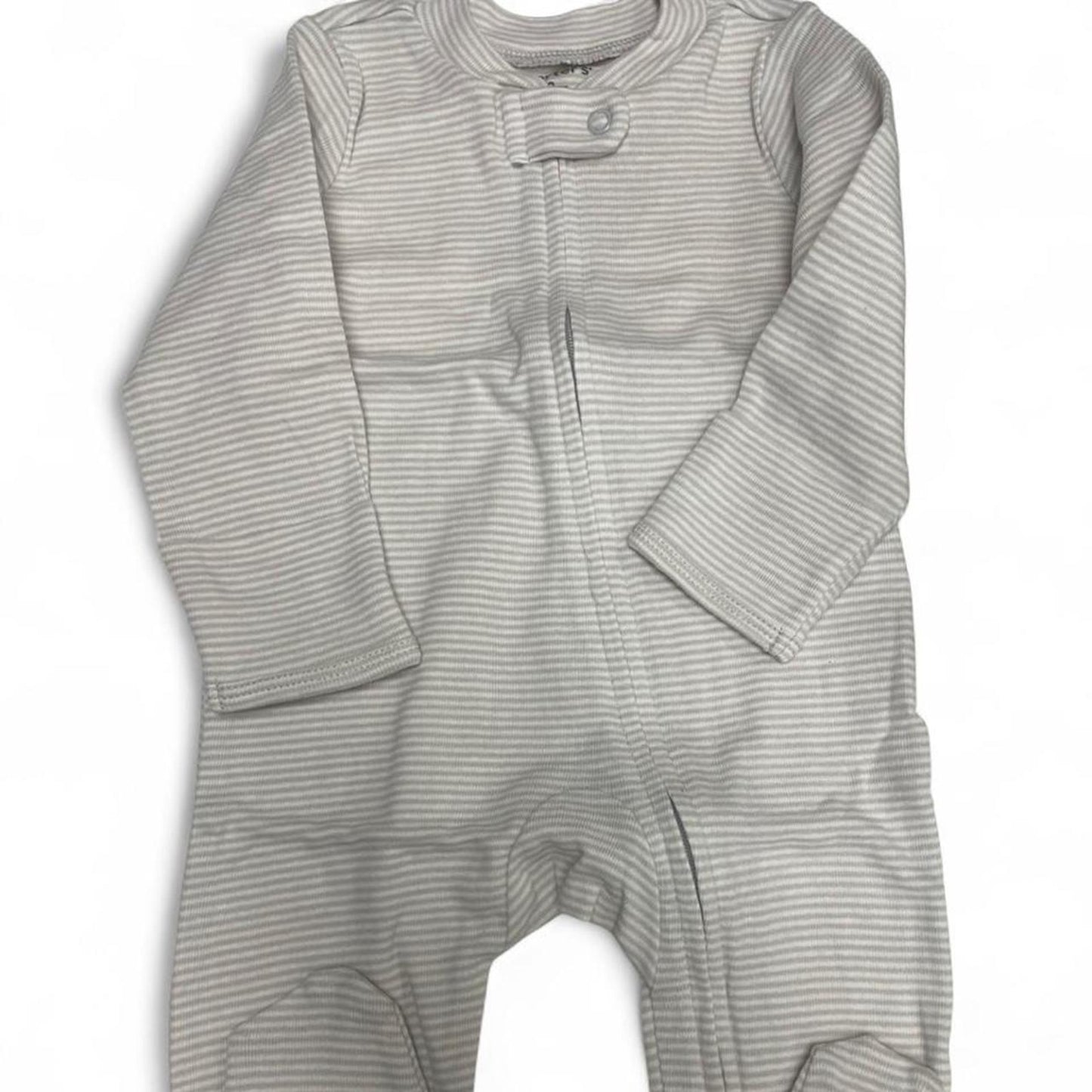 2 carters grey white
