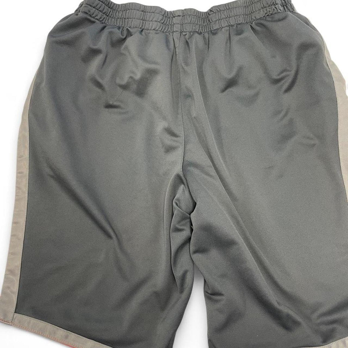 A.Gray orange basketball shorts