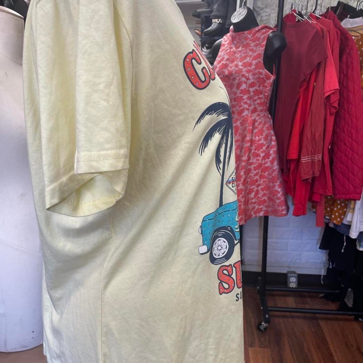 Cream california surfers tee size