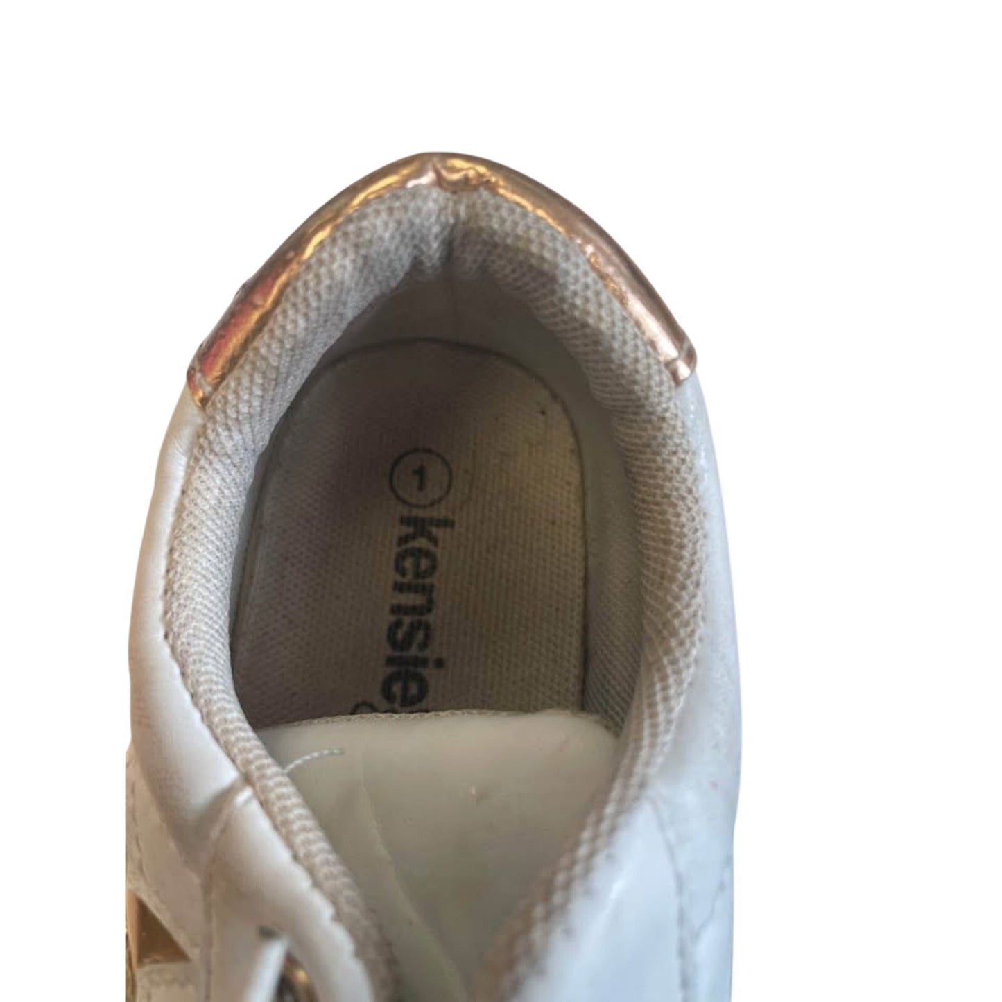 Kids sneakers