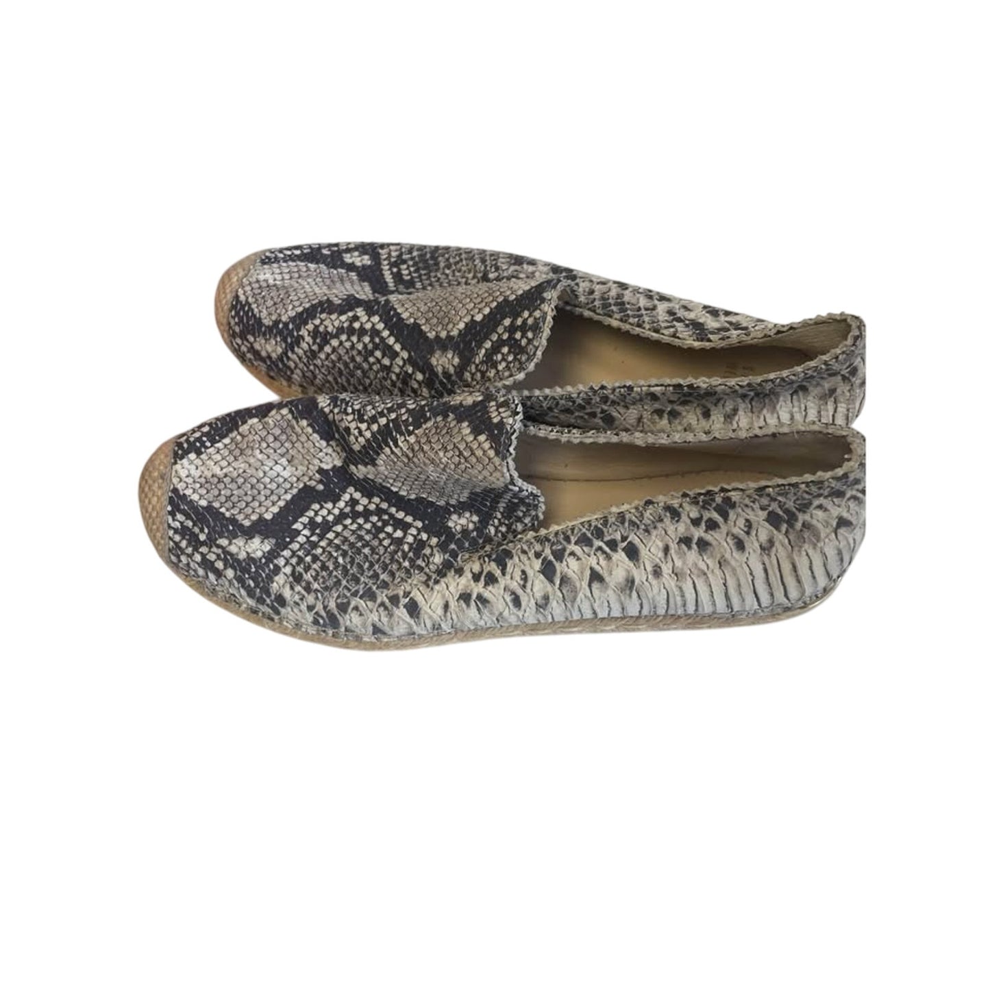 Leopard shoes