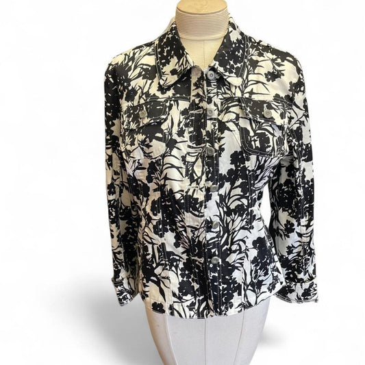 Black white floral button up