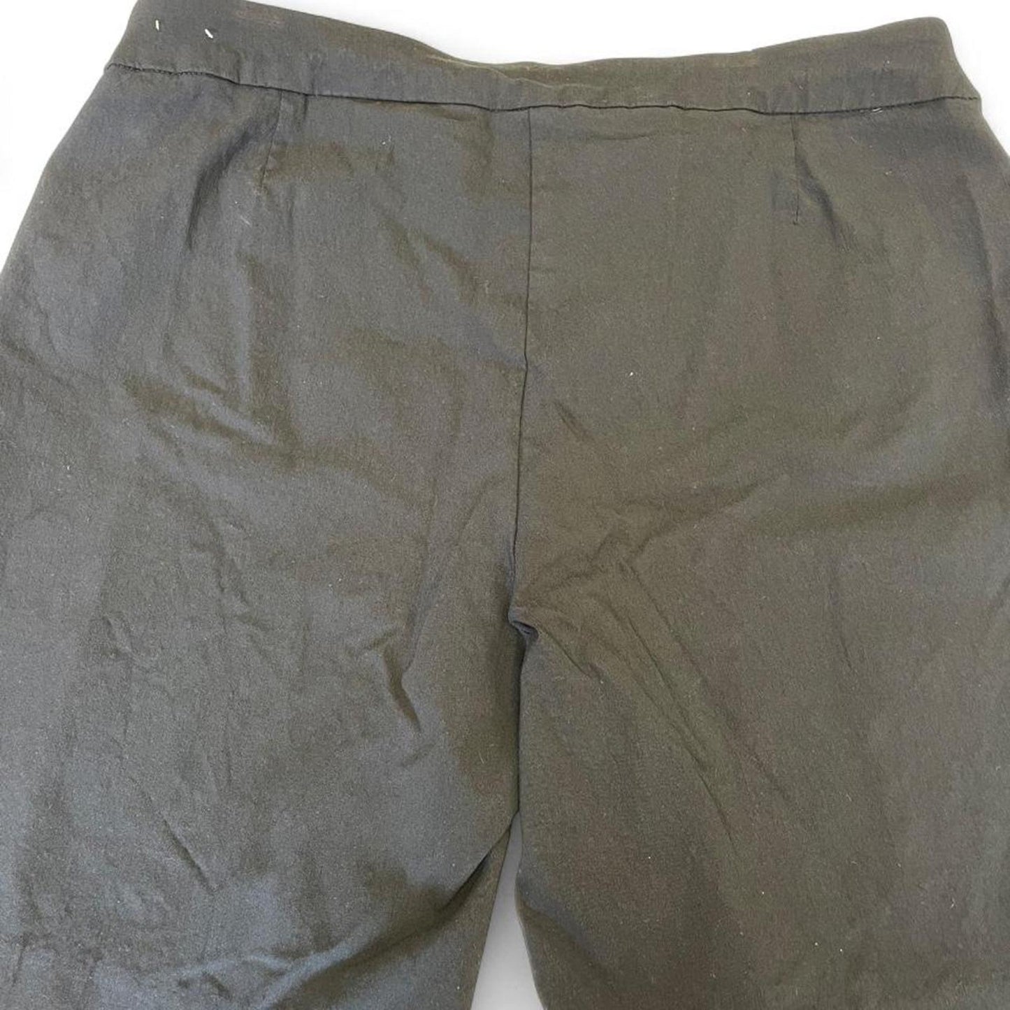Black shorts with pockets size