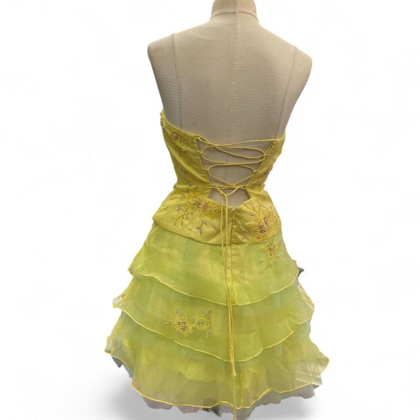 Yellow strapless dress