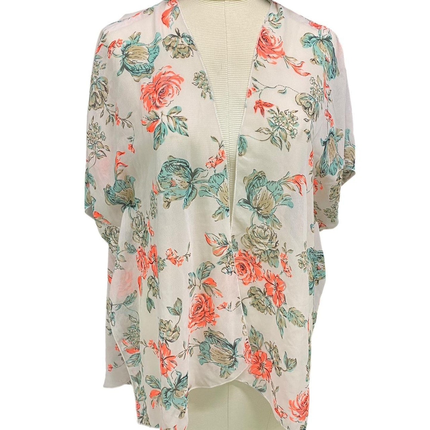 White and pink floral kimono
