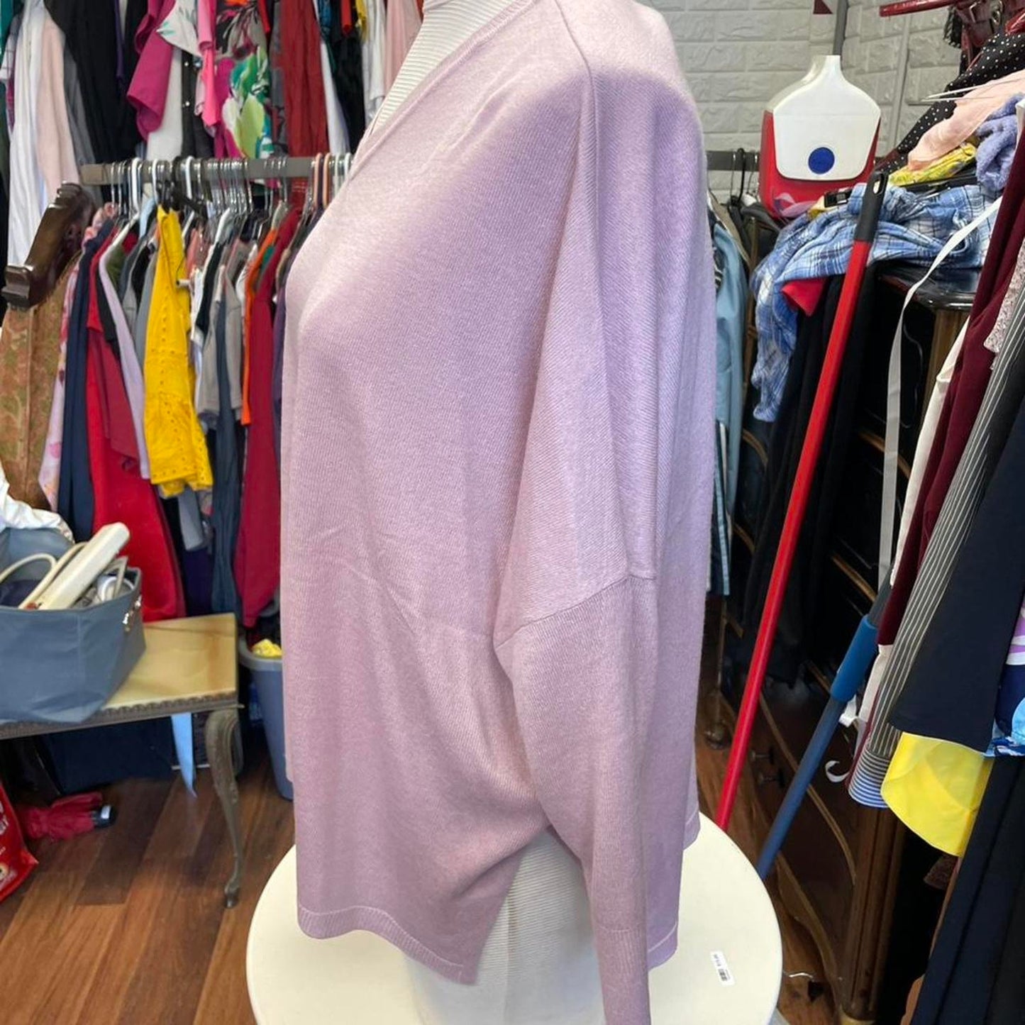 Kujten pink ombre sweater size m