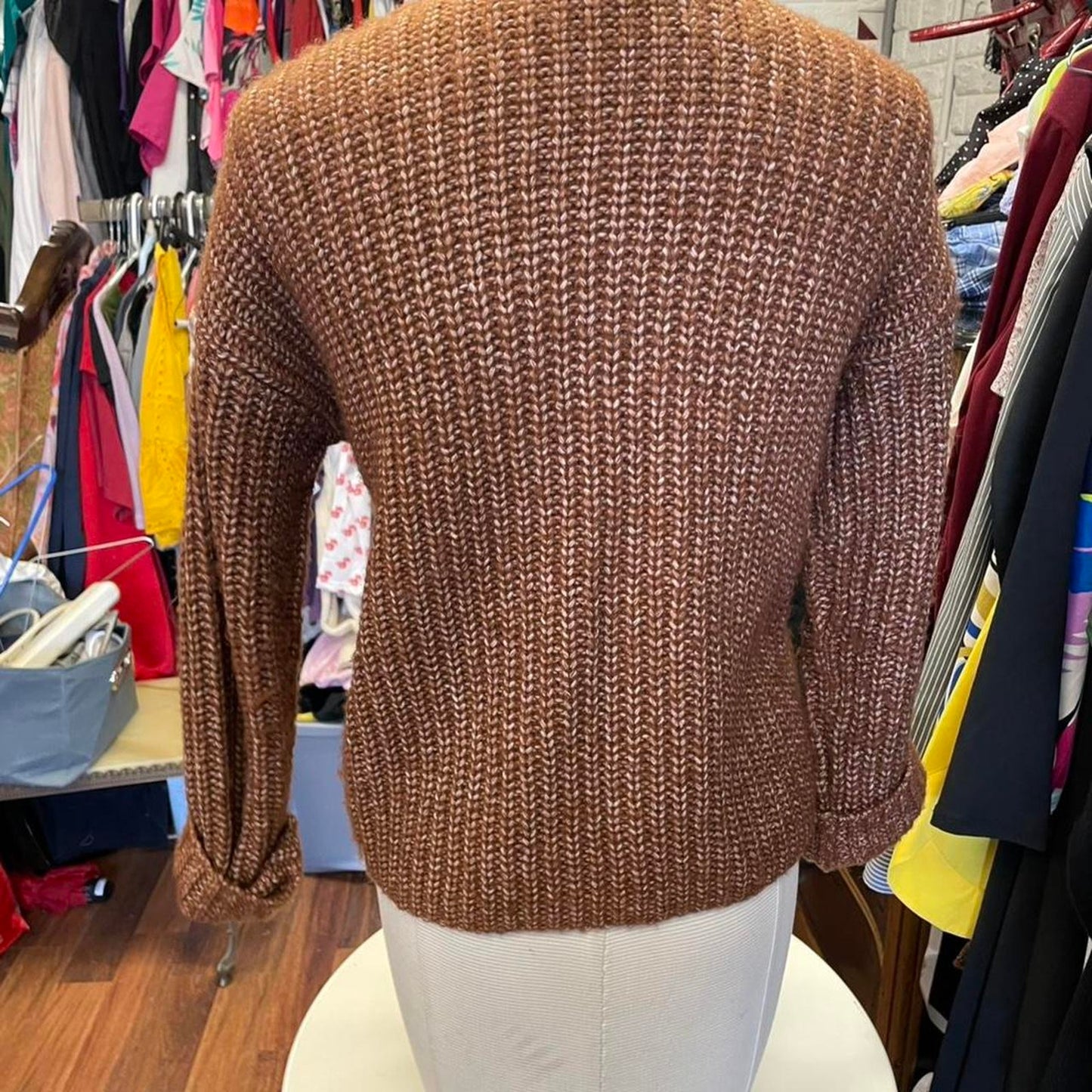 Brown knit cardigan with pockets