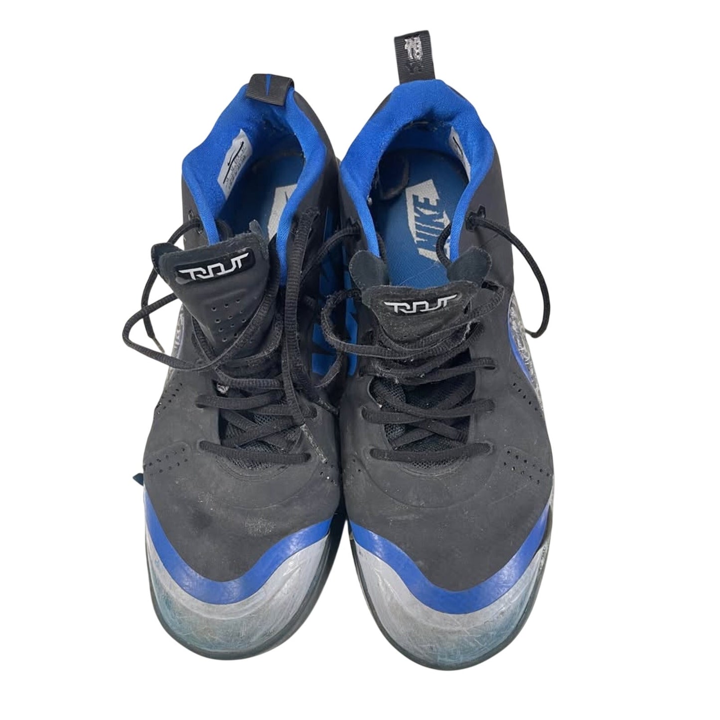 Men’s sneakers size 13