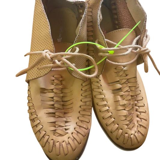 Tan leather lace up shoes