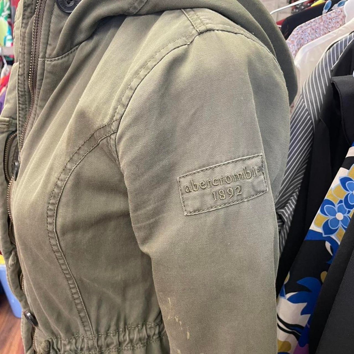 Abercrombie fitch khaki green