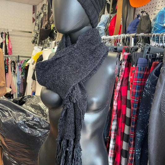 Black scarf and beanie set