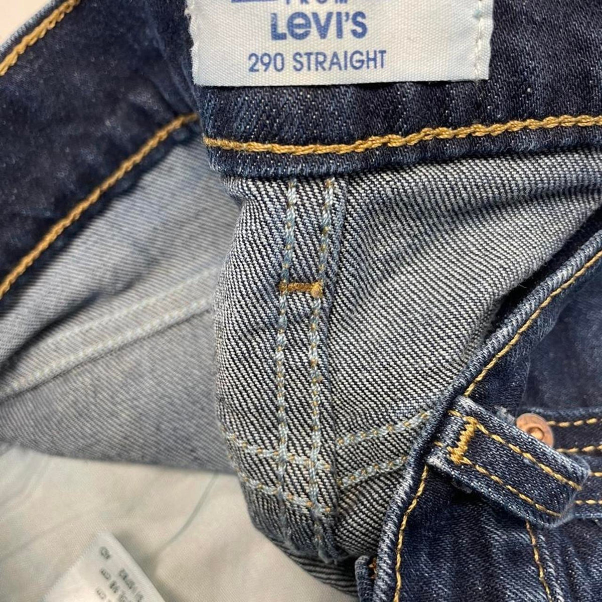 Levis horizon low rise jeans