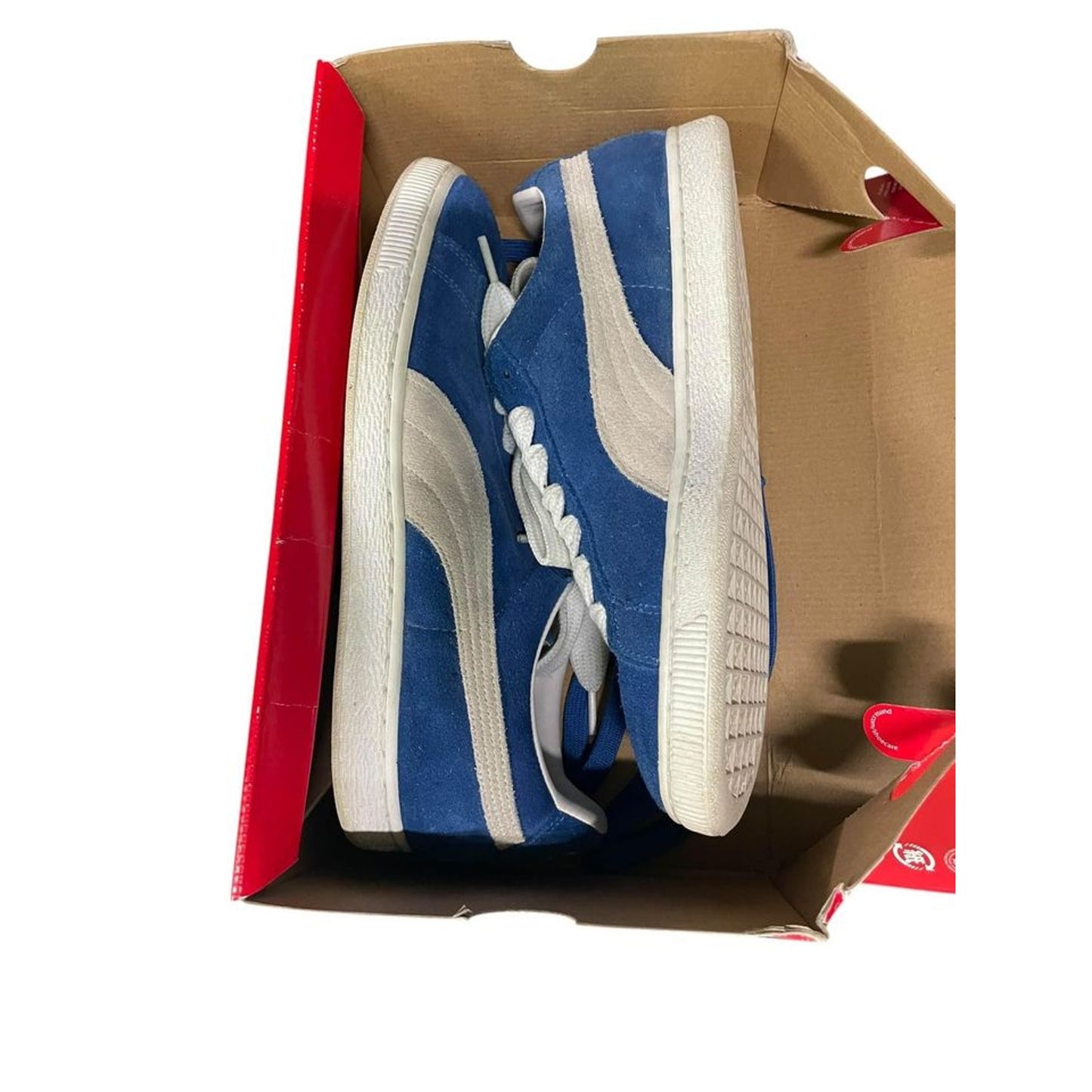 men’s sneakers