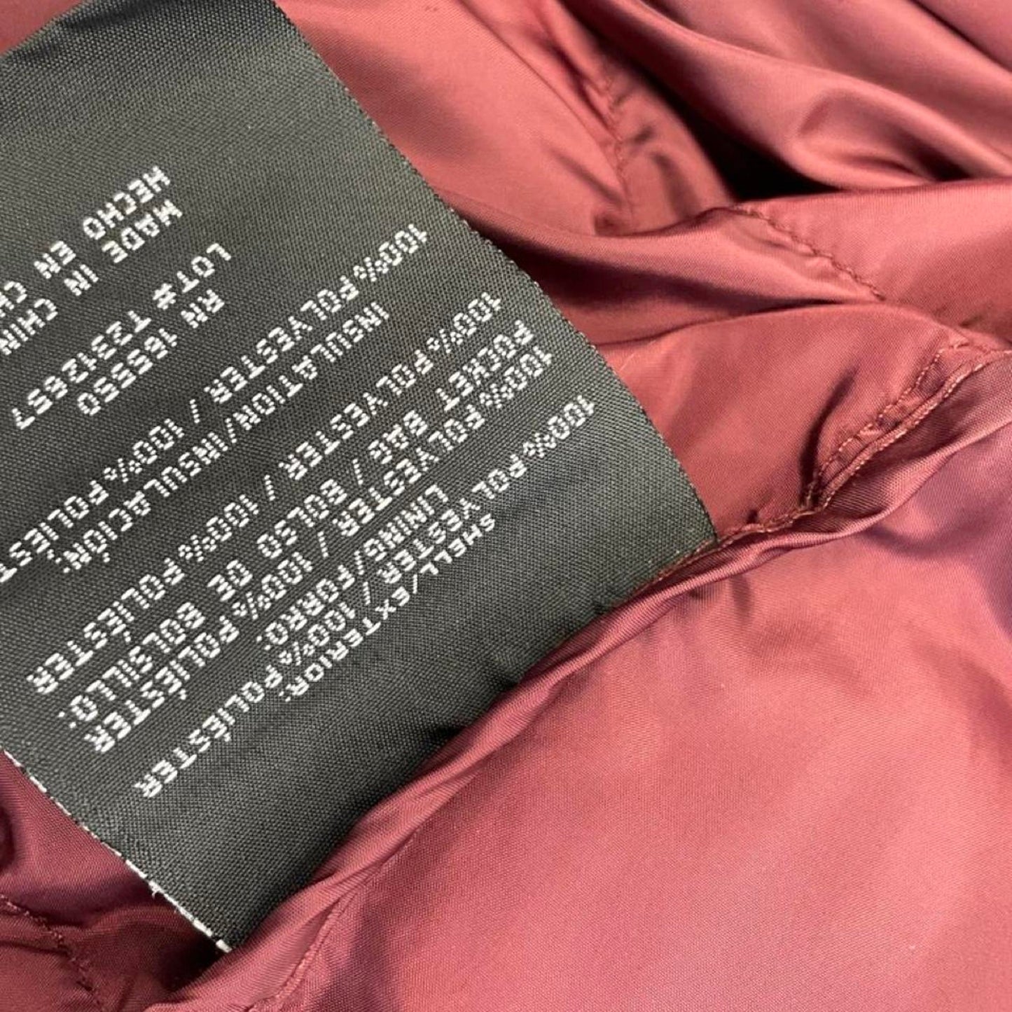 Burgundy puffer jacket with hood