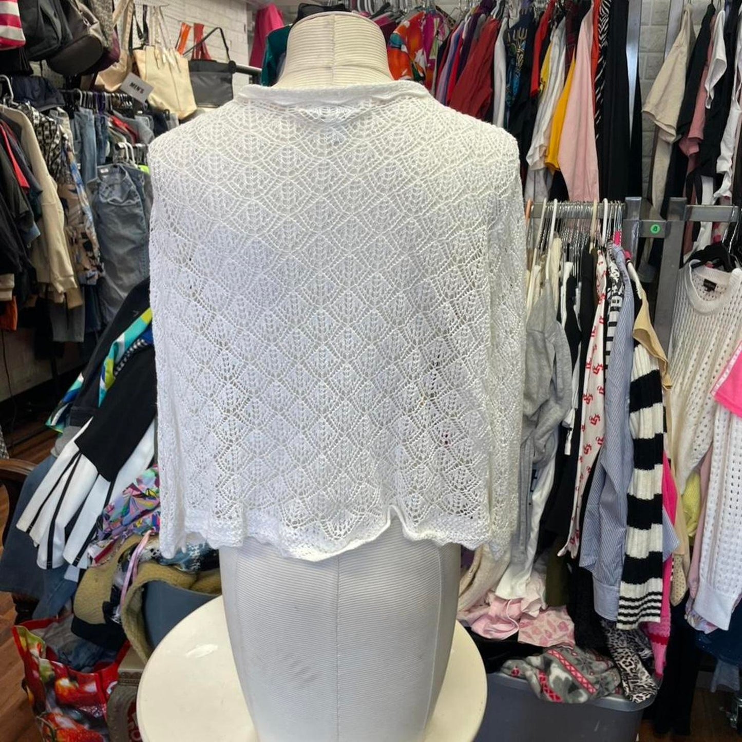 White lace cardigan with open
