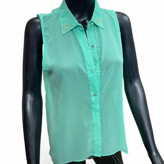 Green sleeveless button up blouse