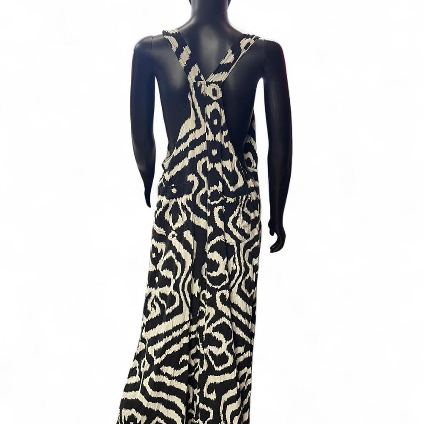 Black and white maxi dress
