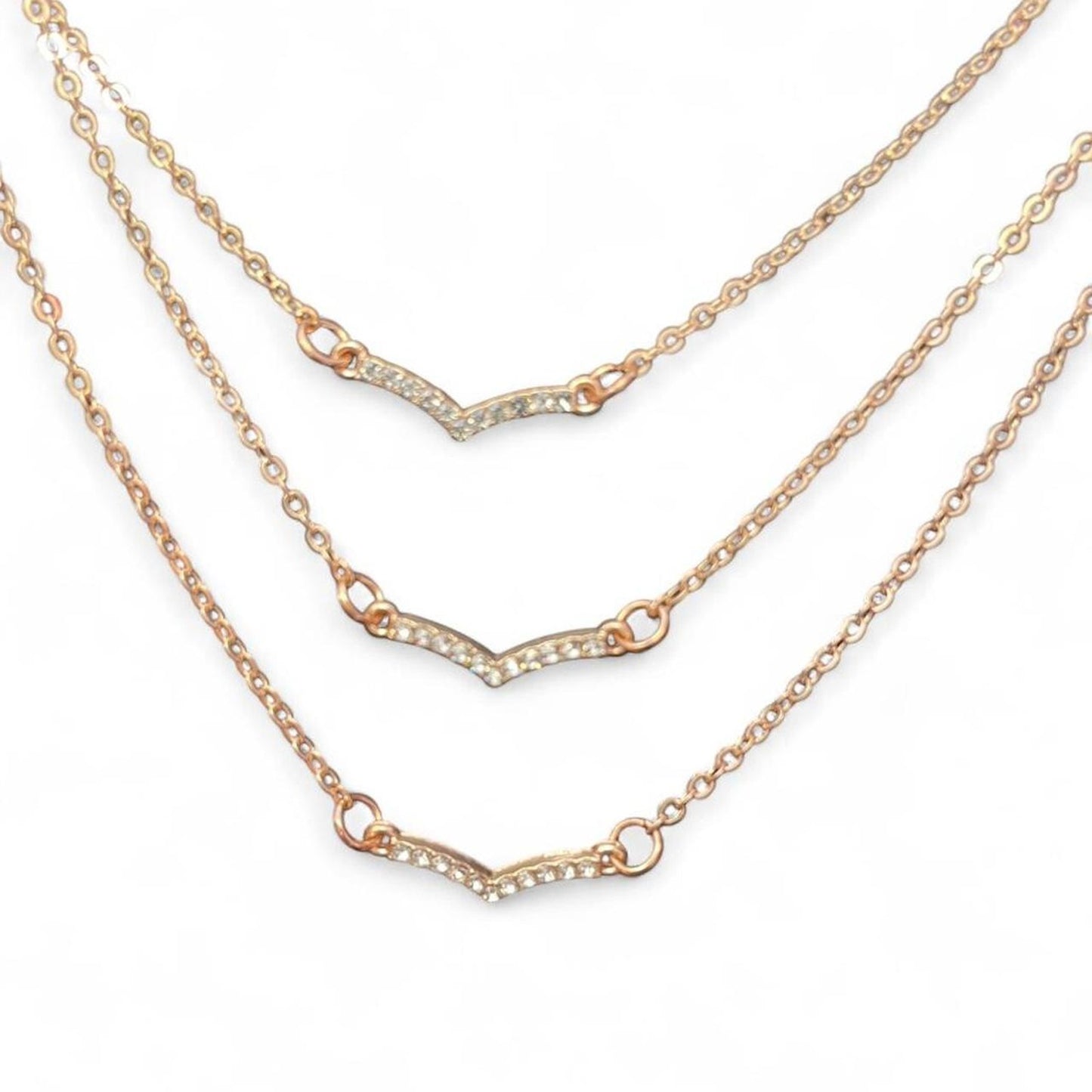 Layered gold necklace with diamond