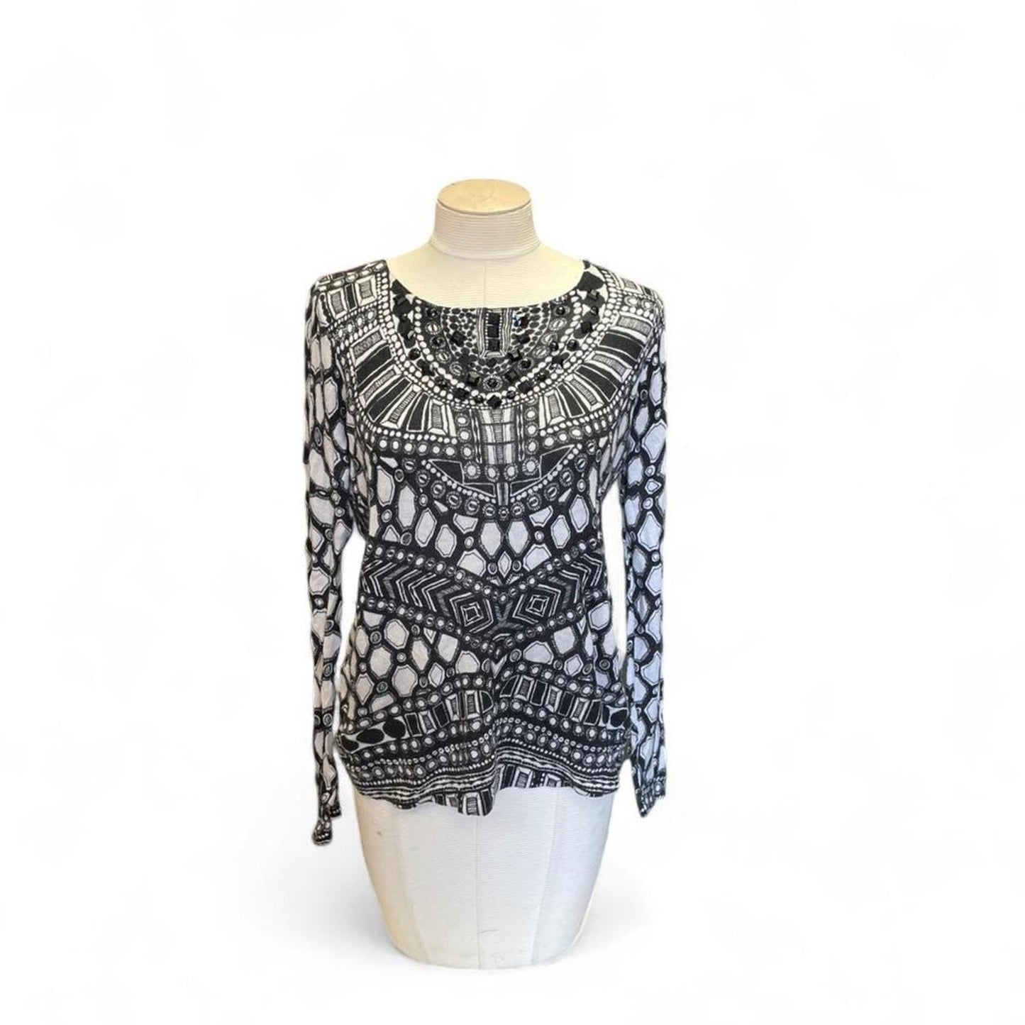 Black white patterned long