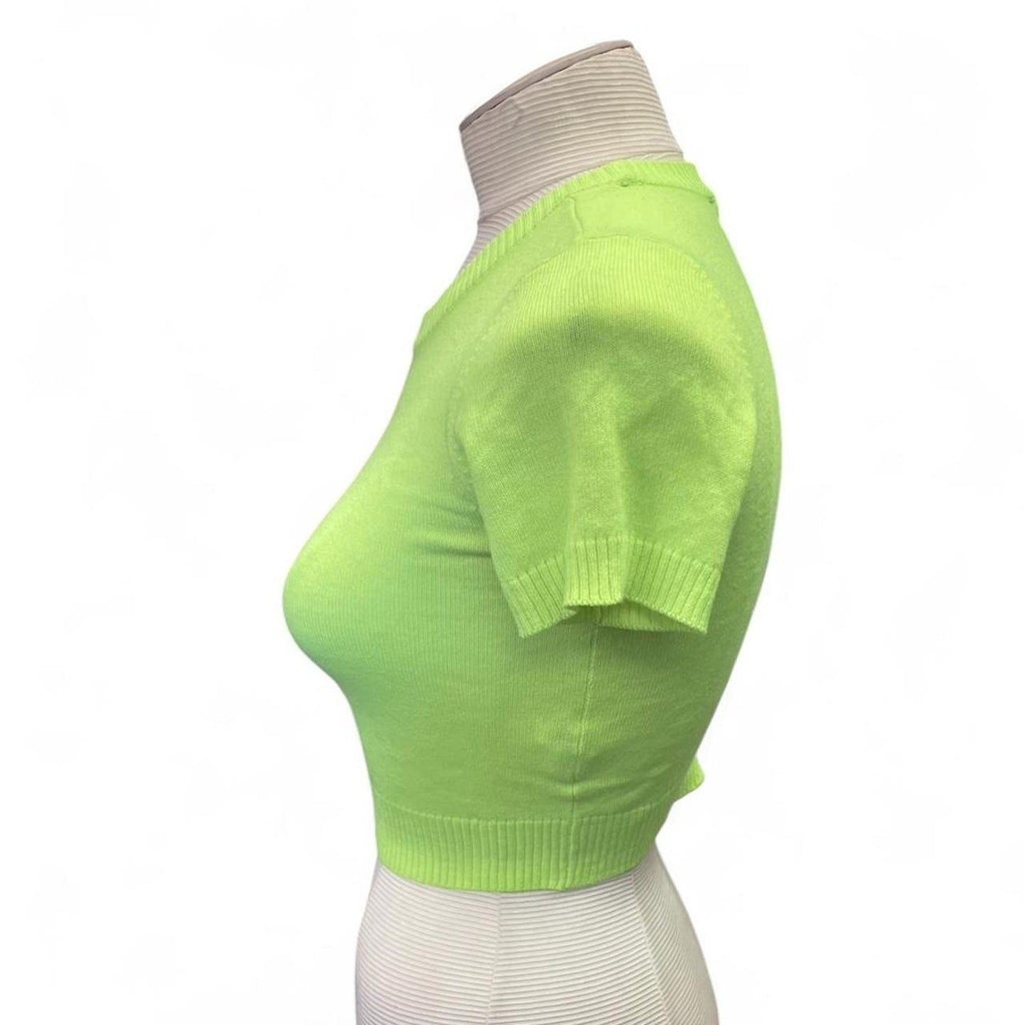 Green short sleeve knit top
