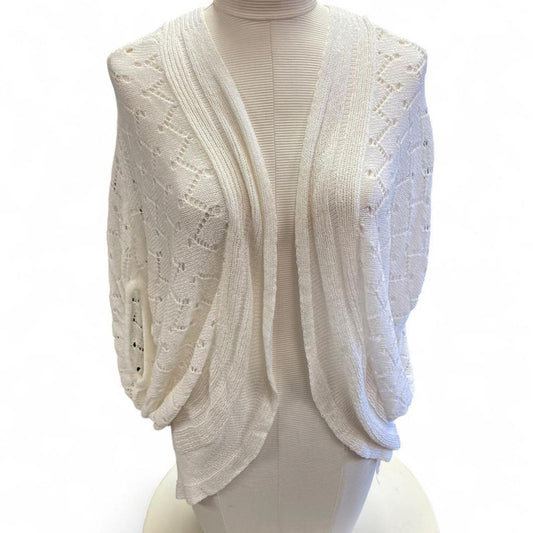 Cream knit cardigan with open