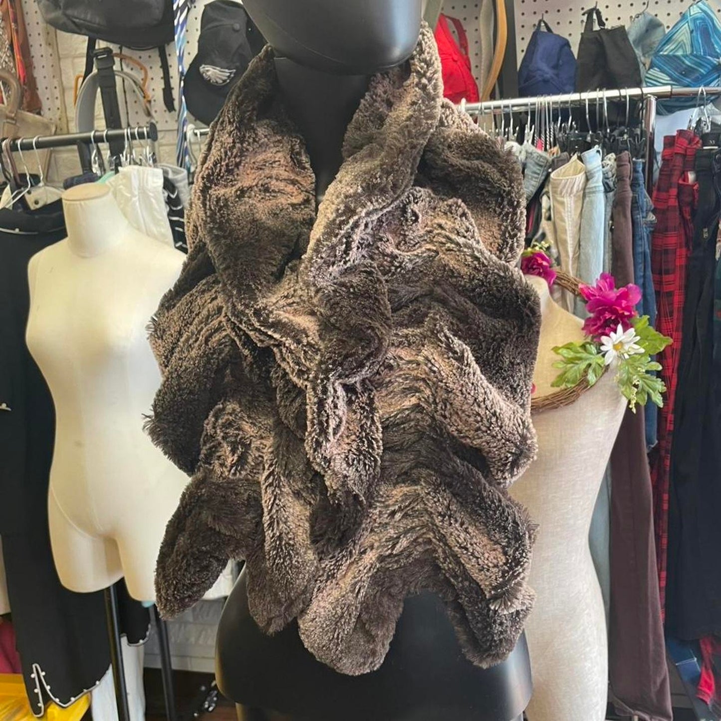 Brown faux fur scarf with