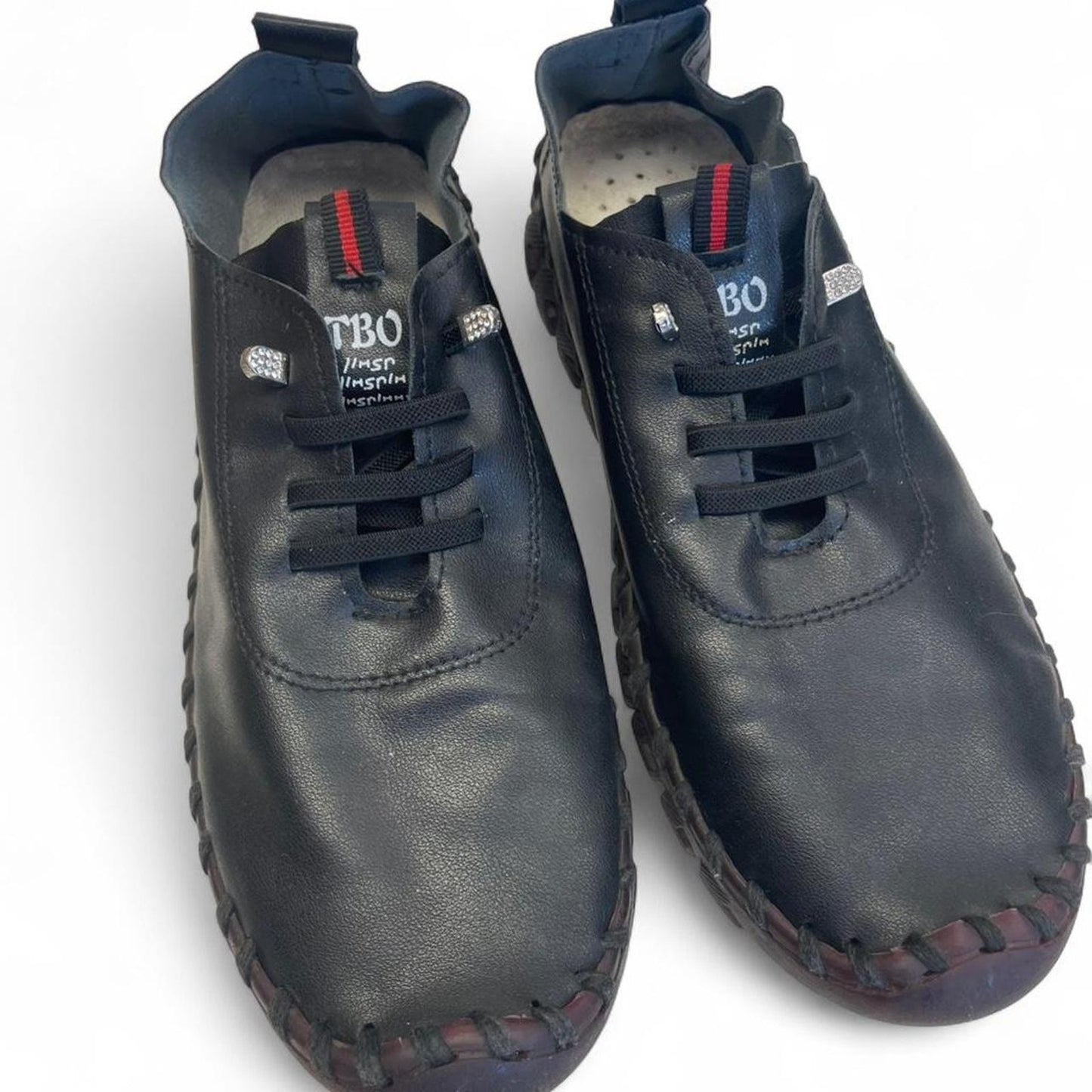 Black leather lace up shoes